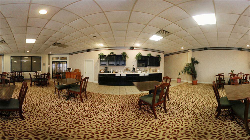 ซูเปอร์ 8 บาย วินด์แฮม ลองก์วิว/นอร์ท Motel ลองวิว ภายนอก รูปภาพ