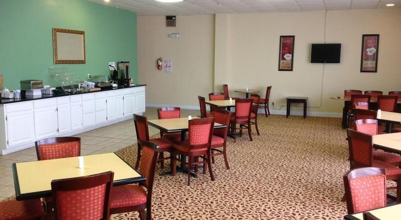 ซูเปอร์ 8 บาย วินด์แฮม ลองก์วิว/นอร์ท Motel ลองวิว ภายนอก รูปภาพ
