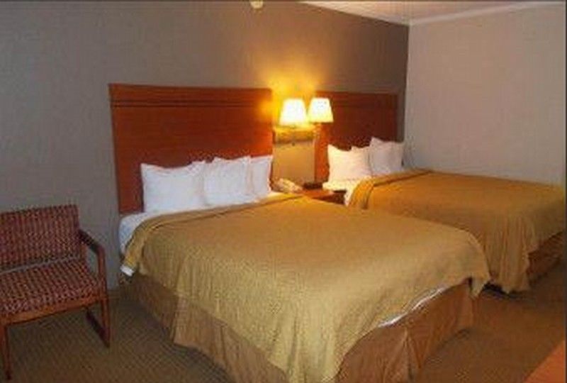 ซูเปอร์ 8 บาย วินด์แฮม ลองก์วิว/นอร์ท Motel ลองวิว ภายนอก รูปภาพ